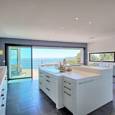 Hemera - Vue Panoramique - Piscine - Jacuzzi *